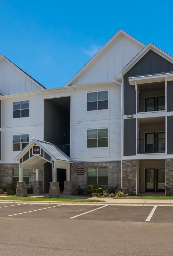 Capital Grand Apartments