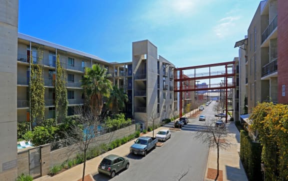 1221 Broadway Apartments