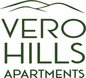 the logo for vero hills apartments