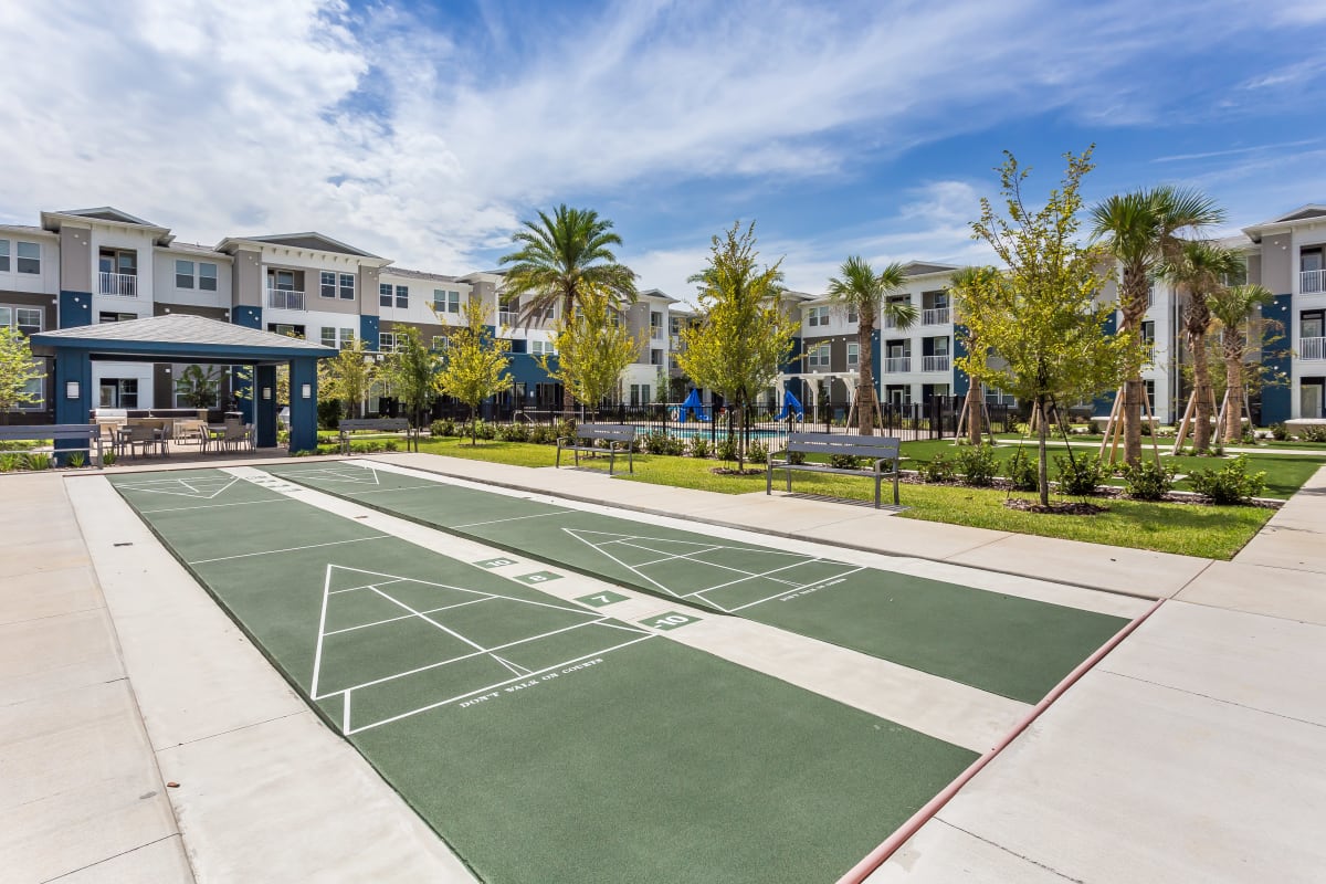 Valencia Grove