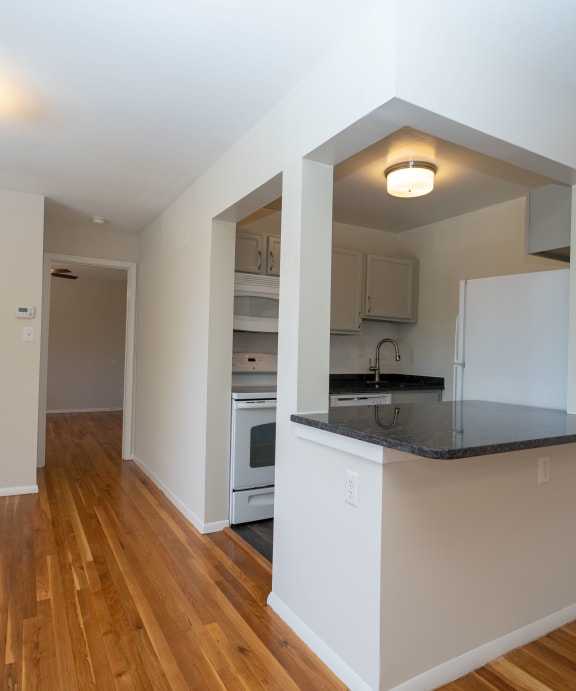 Cardinal Court Apartments in Fairfax VA