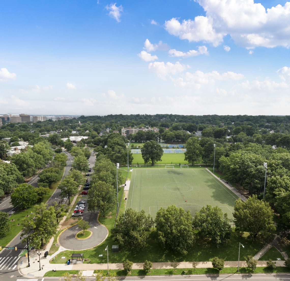 Park at Pentagon Row Apartments in Pentagon City Arlington