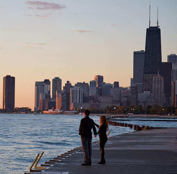 Apartments near DePaul University The Apartments at Lincoln Common