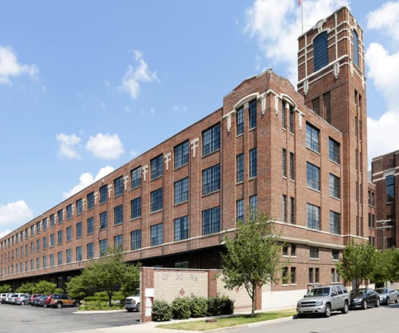 Off Broadway Apartments Apartments In Grand Rapids Mi