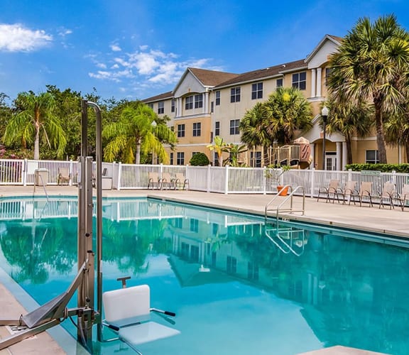 Lexington Club Apartments in Clearwater, FL