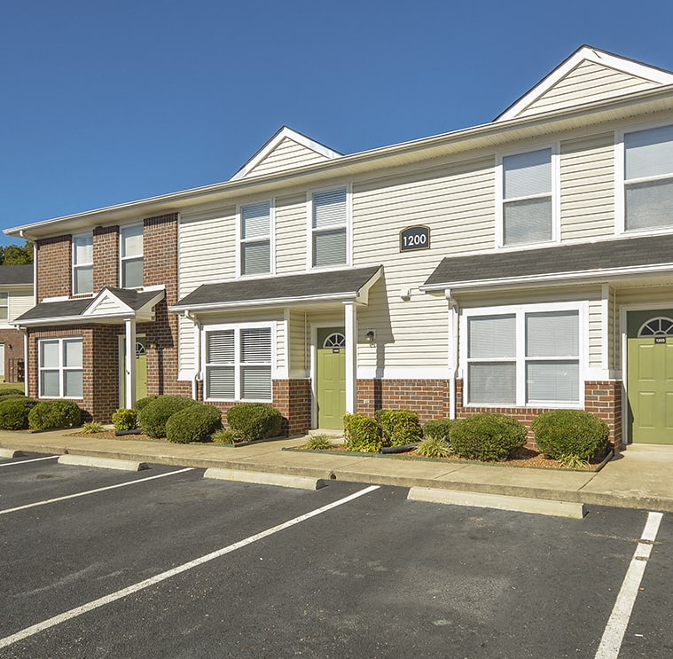 Legacy Village Apartments in Springfield, TN