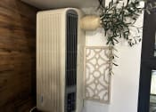 Thumbnail 28 of 38 - 1060 Bishop air conditioning