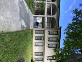 Sara Vale Apartments 936 Azure St Sunnyvale, CA 94087