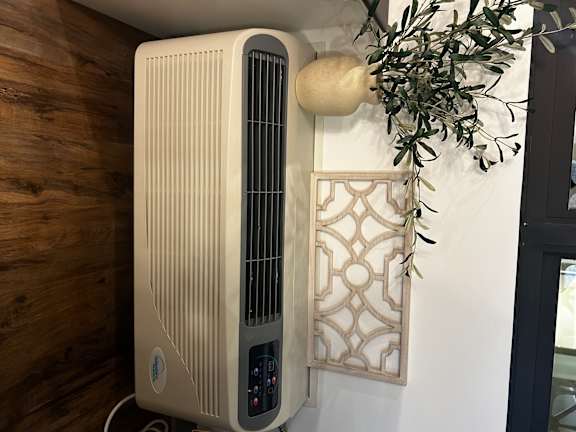 1060 Bishop air conditioning