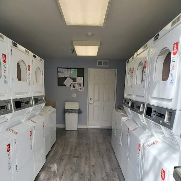 Sunny View laundry facilities
