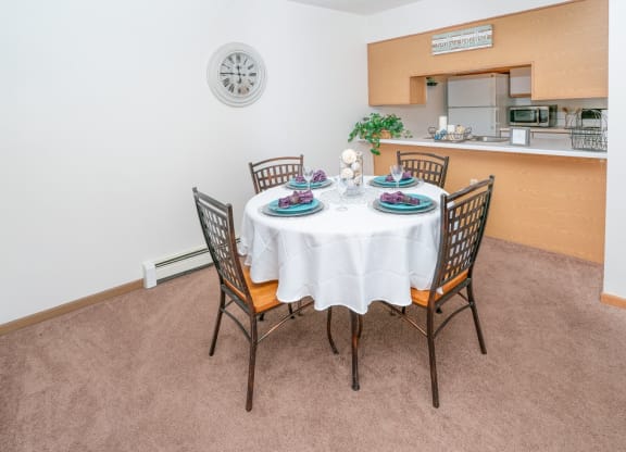 Photos and Video of Griswold Estates Apartments in Auburn IN