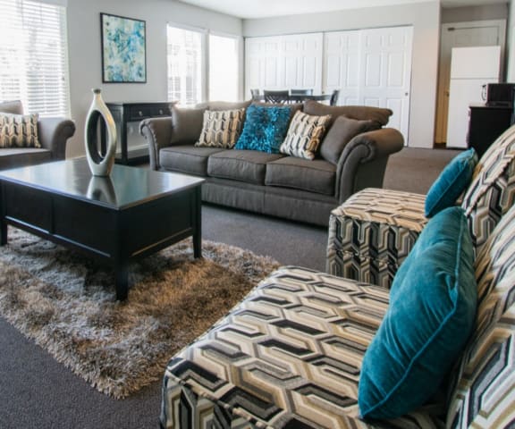 Apartments And Townhomes In Eastside Indianapolis Country Lake Townhomes