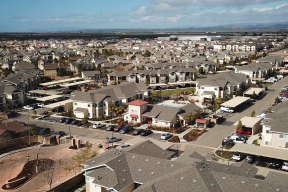 neighborhood_view at Siena Apartments, Santa Maria, CA, 93458