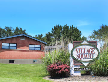 Village Square Apartments in Hazelwood, MO