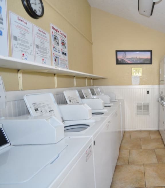 Laundry Room at Heritage Park