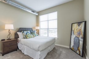 Gale Lofts - Spacious Bedroom with Plush Carpeting