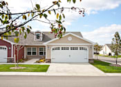 Thumbnail 1 of 5 - Sylvania OH Apartment Rentals Redwood Carlisle Commons Two Car Garage