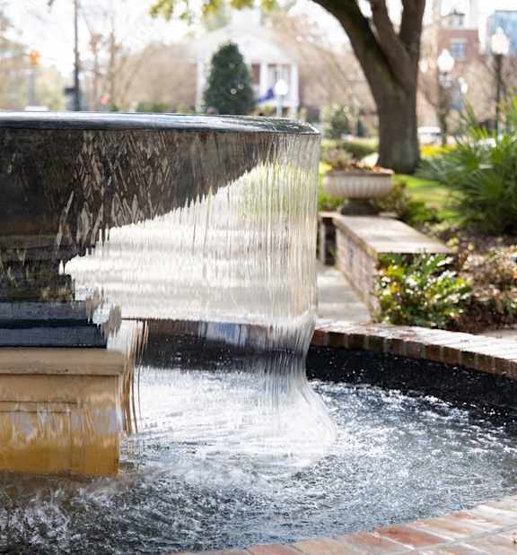Fountain at Country Club Apartments, Summerville, 29483