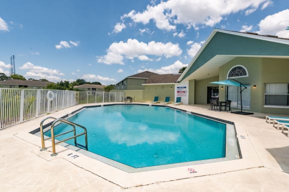 Outdoor swimming pool area, Rolling Hills Apartments