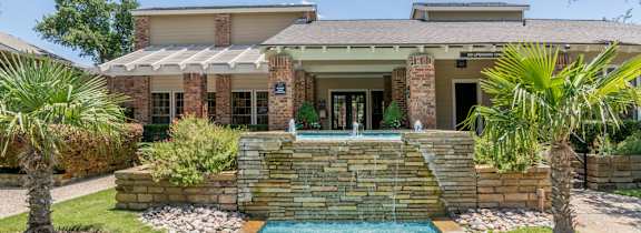 Bricks Wall at Bristol Apartment Living, Texas, 75287