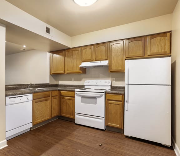 Longfellow Heights Apartments in Kansas City, MO