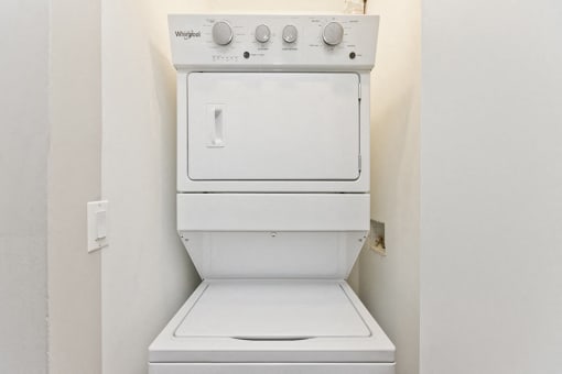 The District In-unit Laundry