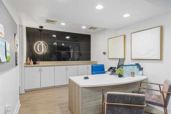 Reception Area at Avia Apartments on College Blvd (Overland Park), Overland Park, 66210
