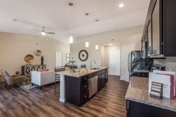 Grand Rapids MI Apartment Rentals Redwood Bayberry Chase Living To Kitchen