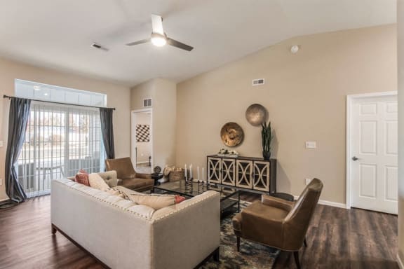 Grand Rapids MI Apartment Rentals Redwood Bayberry Chase Living