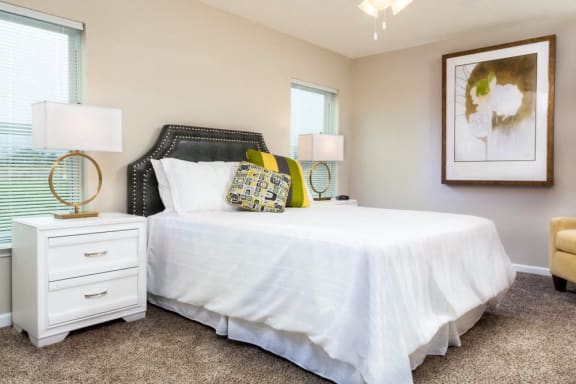 Avon Lake OH Apartment Rentals Redwood Hampshire Highlands Master Bedroom