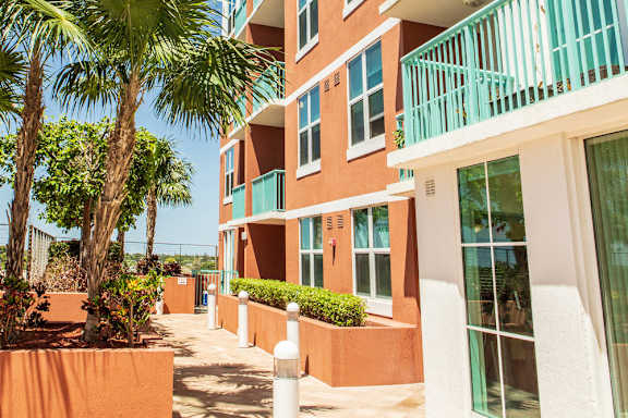 patios and balconies at Progresso Point Apartments