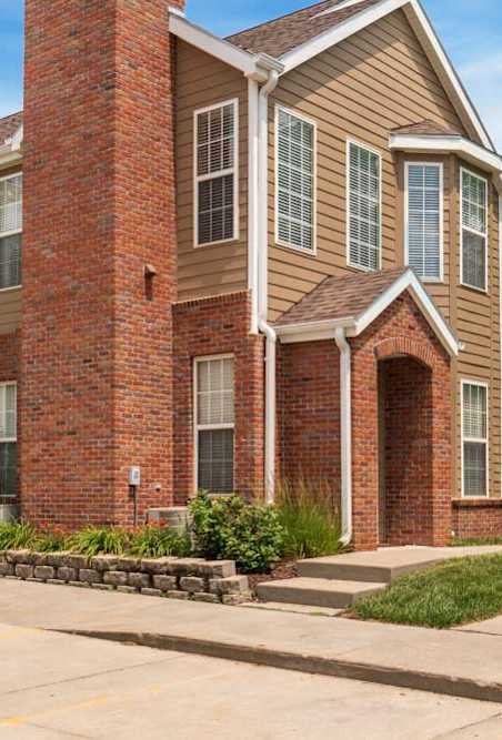 Exterior of townhome at Ridge Pointe Villas