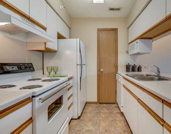 Pine Lake Heights three bedroom kitchen