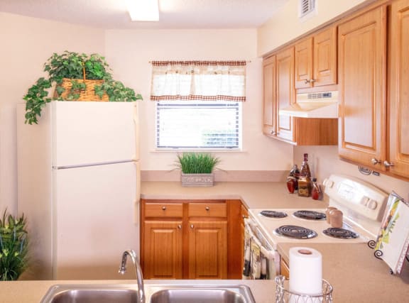 Kitchen at Fishermans Landing apartments in Ormond Beach, FL