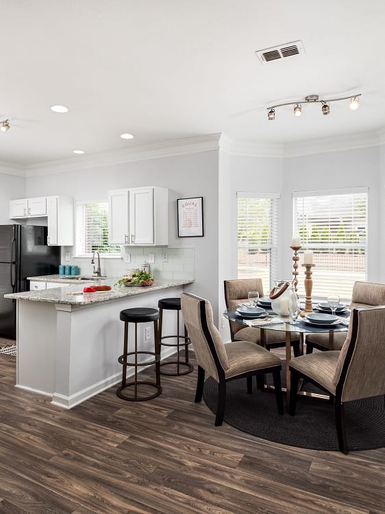 Luxury Apartments in McDonough, GA Mandalay Villas