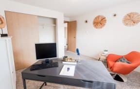 Tacoma Apartments - Monterra Apartments - Second Bedroom