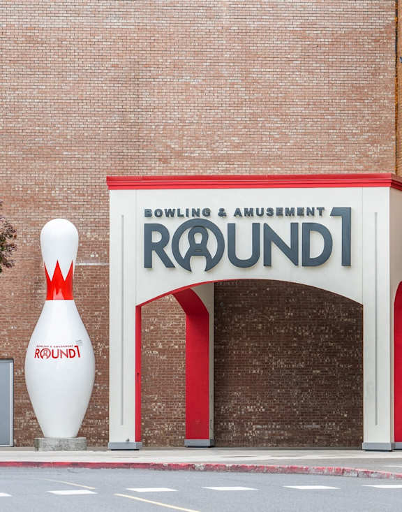 A bowling alley at Vancouver Mall Apartments, Vancouver