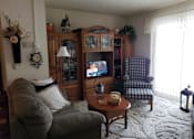 Thumbnail 6 of 8 - Living Room