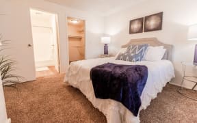 Fife Apartments - The Lakes at Fife Apartments - Master Bedroom 2