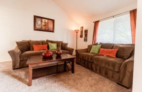 Steilacoom Apartments - Harbor Oaks Apartments - Living Room