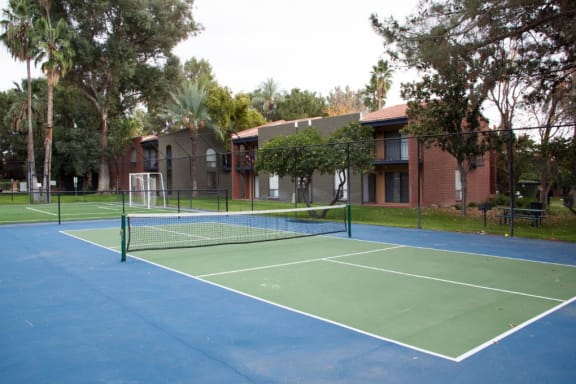 Tennis court at Mission Palms Apartments in Tucson AZ