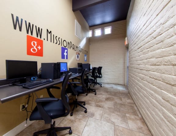 Business center at Mission Palms Apartments in Tucson AZ