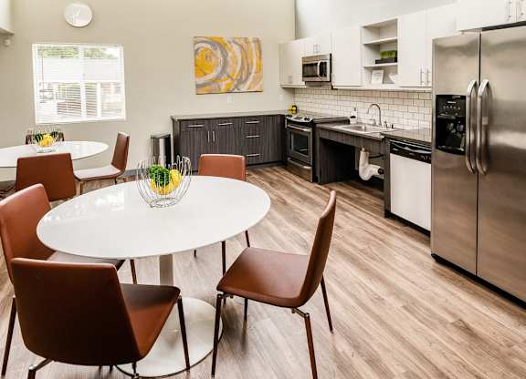 Tacoma Apartments - Sienna Apartments - Clubhouse 6