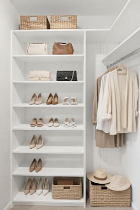Custom Closet Systems at Brandywine Green