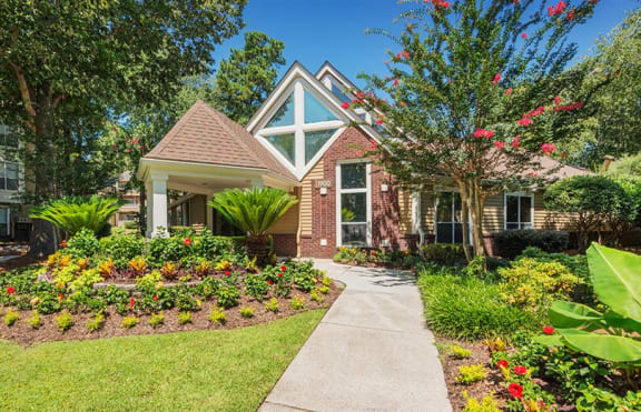 Courtyard View at Waverly Place, North Charleston, SC, 29418