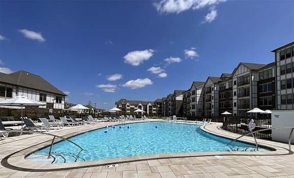 Legacy Rochester Hills pool