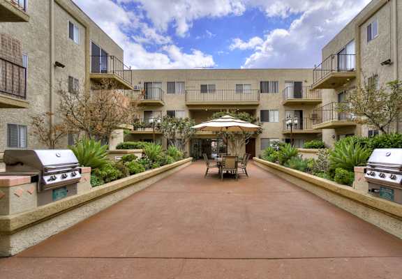 Outdoor Grill With Intimate Seating Area at Park Merridy, Northridge, CA, 91325