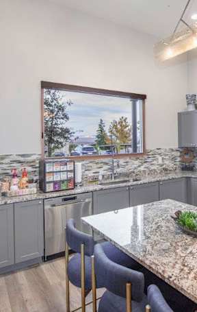 Fully Furnished Kitchen at Inspiration Apartments, Cottonwood, 86326