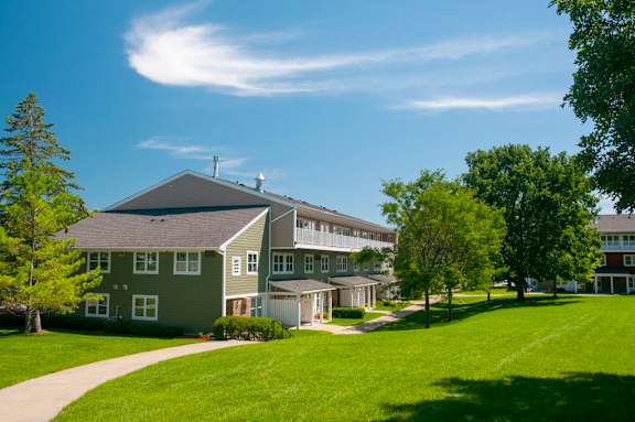 Chancellor Manor Burnsville MN
