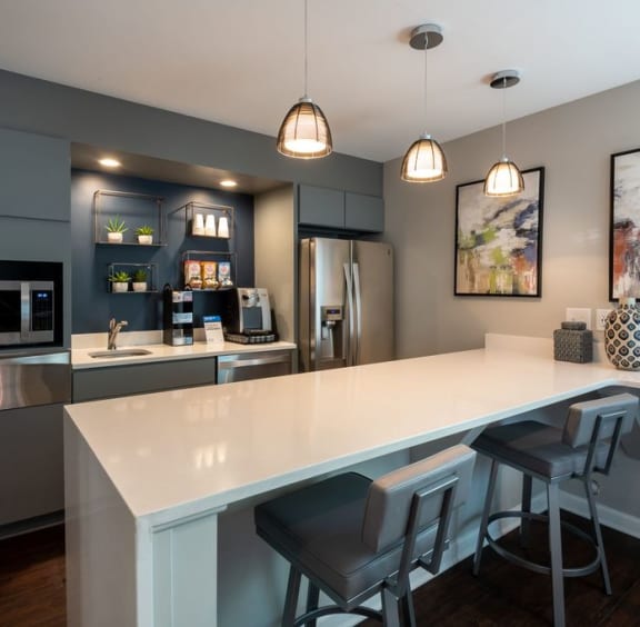 Gourmet Kitchen With Modern Appliances at The Summit at Avent Ferry Apartments, Raleigh, North Carolina